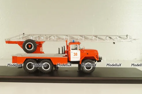 АЛ-30 автолестница на шасси Зил-131, SSM1638, SSM 1:43