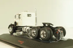 Peterbilt 291 1955, grey/black, U64TR003, IXO 1:64