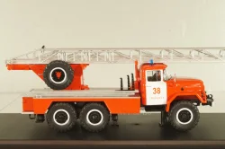 АЛ-30 автолестница на шасси Зил-131, SSM1638, SSM 1:43