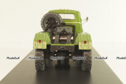 Зил-131НВ седельный тягач, зеленый, SSM1088, SSM 1:43 Уценка!