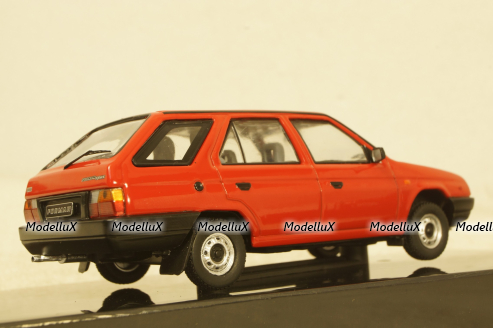 Skoda Forman 1990 red, CLC446, IXO 1:43