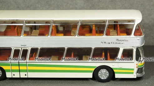 Лаз-695Н бело-синий, Classicbus 1:43 