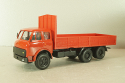 Маз-516В, красный с тентом, Наш автопром 1:43