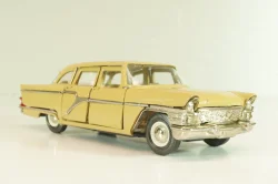 Газ-13 Чайка, бежевый, Тантал/Радон 1:43