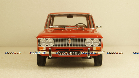 ВАЗ 2103 Жигули LADA 1972, T9-1800260, Triple9 1:18