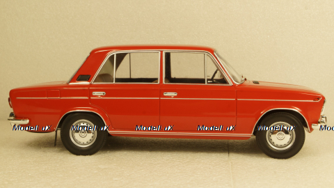 ВАЗ 2103 Жигули LADA 1972, T9-1800260, Triple9 1:18