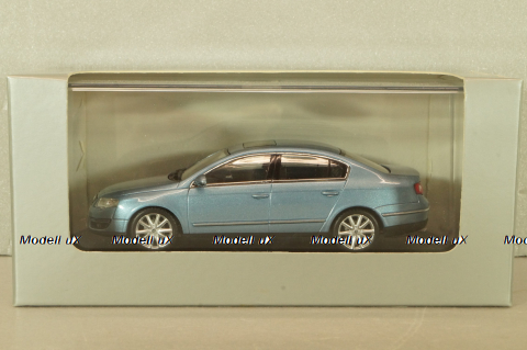 Volkswagen Passat(B6)  2005, light blue, 3C0099300Y7R, Minichamps 1:43