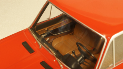 ВАЗ 2103 Жигули LADA 1972, T9-1800260, Triple9 1:18