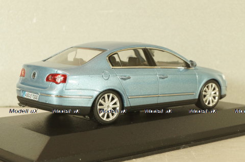 Volkswagen Passat(B6)  2005, light blue, 3C0099300Y7R, Minichamps 1:43