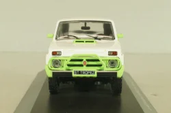 Ваз-2121 Нива Saint Tropez 1990, белый, VVM012, VVM 1:43