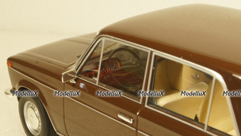 ВАЗ 2103 Жигули LADA 1972, T9-1800262, Triple9 1:18