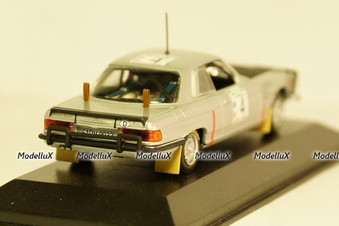 ВАЗ 2103 Жигули LADA 1972, T9-1800263, Triple9 1:18