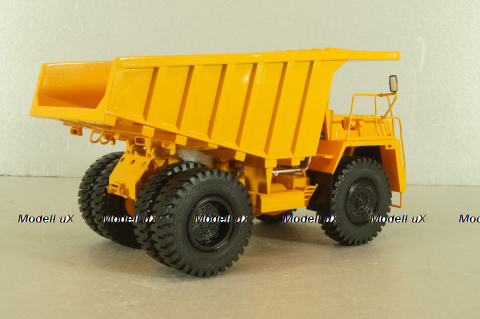 БелАЗ-7547 карьерный самосвал, оранжевый, 102774, ДМ Белаз 1:43