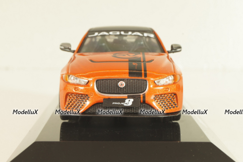Jaguar XE SV Project 8 2017 orange/black , Altaya 1:43