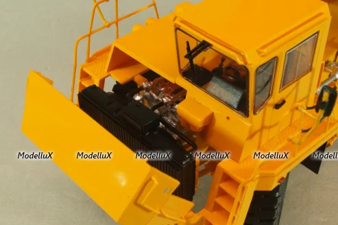 БелАЗ-7547 карьерный самосвал, оранжевый, 102774, ДМ Белаз 1:43