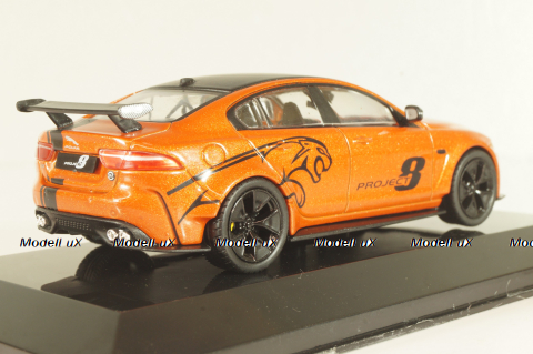 Jaguar XE SV Project 8 2017 orange/black , Altaya 1:43