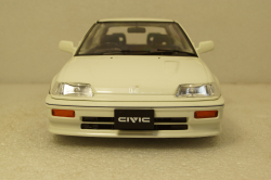 HONDA CIVIC EF-3 Si 1987 WHITE, T9-1800104 , Triple9 1:18 