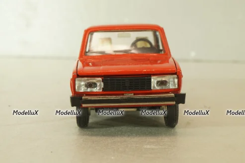 Ваз-2105 А39 Жигули, красный, Тантал/Радон 1:43