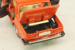 Ваз-2105 А39 Жигули, красный, Тантал/Радон 1:43