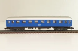 Вагон пассажирский 2-класс, (number ), 4-х осный, DB, Epoche III (1949 - 1970) , синий, 3412, Arnold 1:160 (N)