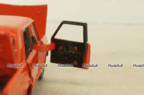 Ваз-2105 А39 Жигули, красный, Тантал/Радон 1:43