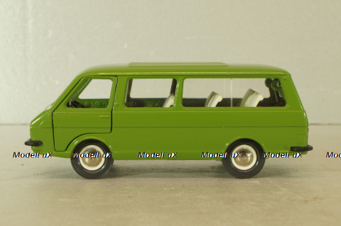 Раф-2203 Латвия А18, оливковый, Тантал/Радон 1:43