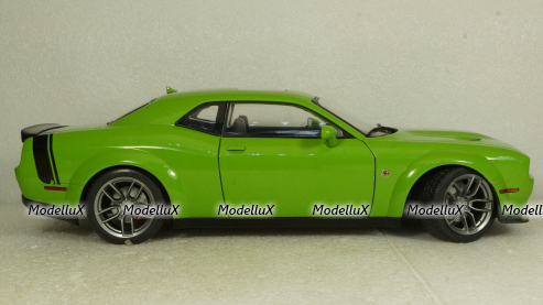 Dodge Challenger R/T Scat Pack Widebody 2020 Green, S1805704, Solido 1:18