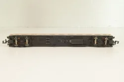 Вагон пассажирский 1-й клас, (number 104 21), 4-х осный, DB, Epoche IV (1970–1985) с освещением, оранжевый/бежевый, 3211, Arnold 1:160 (N)