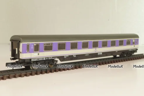 Вагон пассажирский 2-й клас, (number 51 80 52-60 113-6), 4-х осный, DB, Epoche IV (1970–1985) с освещением, фиолетовый, 3216, Arnold 1:160 (N)