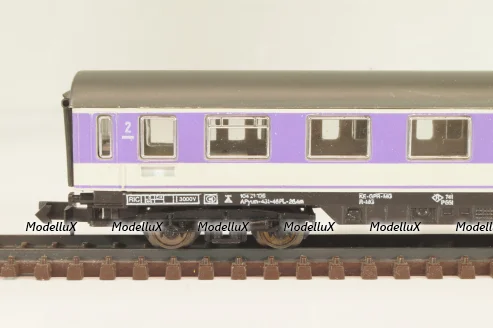 Вагон пассажирский 2-й клас, (number 51 80 52-60 113-6), 4-х осный, DB, Epoche IV (1970–1985) с освещением, фиолетовый, 3216, Arnold 1:160 (N)