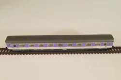 Вагон пассажирский 2-й клас, (number 51 80 52-60 113-6), 4-х осный, DB, Epoche IV (1970–1985) с освещением, фиолетовый, 3216, Arnold 1:160 (N)