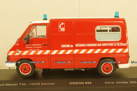 Renault Master (T30) Van VSAB Sanicar Ambulance Sapeurs, ODEON099, ODEON 1:43