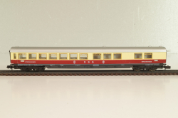 Вагон ресторан, (number 51 80 19-50 171-2), 4-х осный, DRG, Epoche IV (1970–1985) с освещением, белый/красный, 0384, Arnold 1:160 (N)