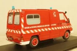 Renault Master (T30) Van VSAB Sanicar Ambulance Sapeurs, ODEON099, ODEON 1:43