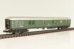 Вагон багажный, (number 60 80 92-40-211), 4-х осный, DB, Epoche IV (1970–1985) с освещением, зеленый, 0324, Arnold 1:160 (N) 