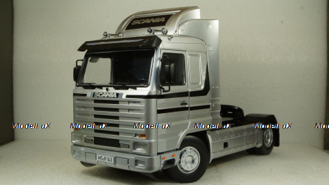 Scania 143 Streamlinie, silver/black 1995, RK180103, Road Kings 1:18