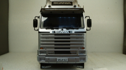 Scania 143 Streamlinie, silver/black 1995, RK180103, Road Kings 1:18
