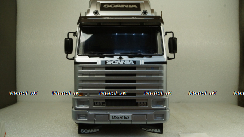 Scania 143 Streamlinie, silver/black 1995, RK180103, Road Kings 1:18