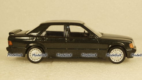 MERCEDES 190 2.3 - 16 1984 BLACK METALLIC, Norev 1:43