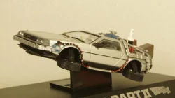 Delorean Back to the Future part II, Skynet 1:43 Уценка!
