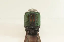 Вагон пассажирский, 3-класс (number 18432), 4-х осный, DR, Epoche II (1920 - 1950) с освещением, зеленый, 0339, Arnold 1:160 (N)