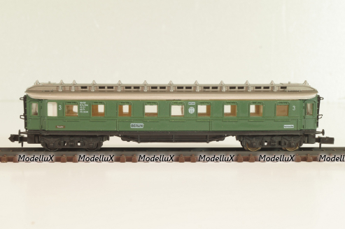 Вагон пассажирский, 3-класс (number 18432), 4-х осный, DR, Epoche II (1920 - 1950) с освещением, зеленый, 0339, Arnold 1:160 (N)