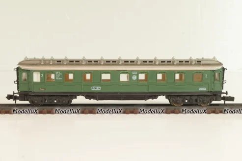 Вагон пассажирский, 3-класс (number 18432), 4-х осный, DR, Epoche II (1920 - 1950) с освещением, зеленый, 0339, Arnold 1:160 (N)