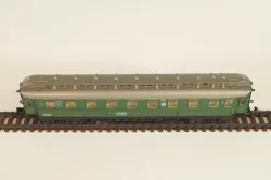 Вагон пассажирский, 3-класс (number 18432), 4-х осный, DR, Epoche II (1920 - 1950) с освещением, зеленый, 0339, Arnold 1:160 (N)