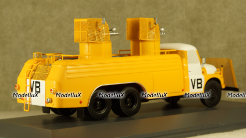 Tatra T138 water cannon, 450376000, Schuco 1:43