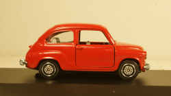 Seat 500 red, Gusval 1:43 Уценка!