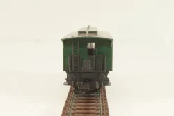 Вагон пассажирский 3 -й клас, (number 049 033), 2-х осный, DRG, Epoche II (1920 - 1950) с освещением, зеленый, 8051, Fleischmann 1:160 (N)