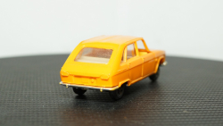 Renault 16 оранжевая