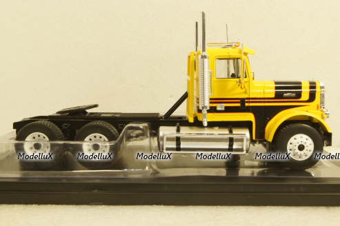 Frieghtliner FLC 120 64T yellow / black, TR116, IXO 1:43 
