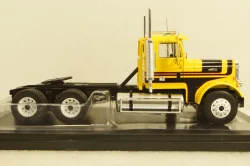 Frieghtliner FLC 120 64T yellow / black, TR116, IXO 1:43 